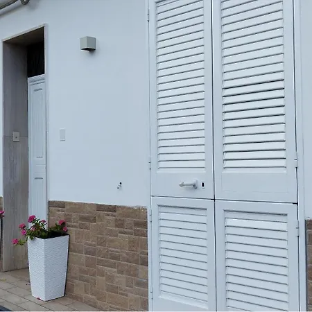 Casa Renda Nyaraló Balestrate