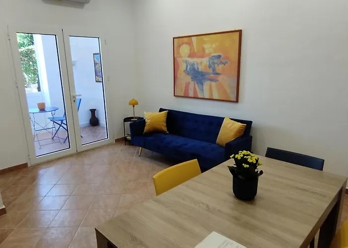 Casa Renda * バレストラーテ