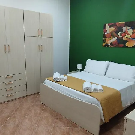 Casa Renda * バレストラーテ
