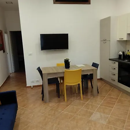 Casa Renda * バレストラーテ